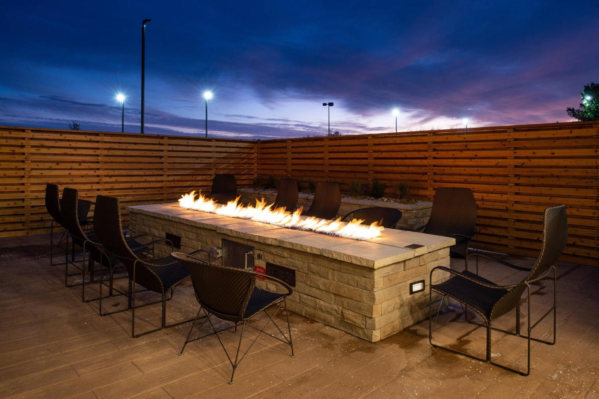 Courtyard Kansas City Olathe Ngoại thất bức ảnh